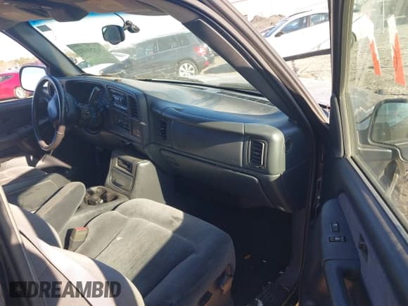 ✅ 2002 Chevrolet Silverado 1500 LT • VIN: 2GCEK19T221140254 • Lot: 41320681. Listed on IAAI with 189,515 mi. Free auction sales archive from the USA and detailed vehicle history report at DreamBid. Image 5.