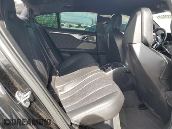 ✅ 2021 BMW M8 • VIN: WBSGV0C06MCG43660 • Лот: 42323224. Опубликован ранее на Copart с пробегом 37 925 миль. Бесплатный доступ к архиву аукционных продаж из США и подробный отчёт об истории автомобиля на DreamBid. Изображение 11.