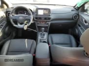 ✅ 2021 Hyundai Kona Ultimate • VIN: KM8K5CA59MU675796 • Лот: 71824284. Опубликован ранее на Copart с пробегом 43 115 миль. Бесплатный доступ к архиву аукционных продаж из США и подробный отчёт об истории автомобиля на DreamBid. Изображение 8.