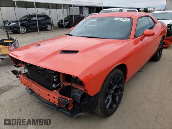 ✅ 2021 Dodge Challenger SXT • VIN: 2C3CDZAG2MH552672 • Lot: 37277363. Wystawiony na Copart z przebiegiem 10 669 mil. Bezpłatny archiwum sprzedaży aukcyjnych z USA i szczegółowy raport historii pojazdu na DreamBid. Zdjęcie 1.
