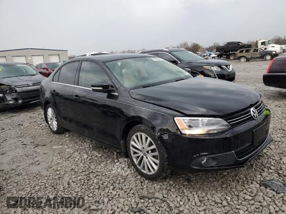 ✅ 2013 Volkswagen Jetta SEL • VIN: 3VWLX7AJ1DM442228 • Lot: 50792815. Listed on Copart with 123,926 mi. Free auction sales archive from the USA and detailed vehicle history report at DreamBid. Image 4.