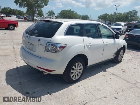 ✅ 2010 Mazda CX-7 SV • VIN: JM3ER2W57A0302890 • Lot: 42010326. Wystawiony na IAAI z przebiegiem 115 076 mil. Bezpłatny archiwum sprzedaży aukcyjnych z USA i szczegółowy raport historii pojazdu na DreamBid. Zdjęcie 4.