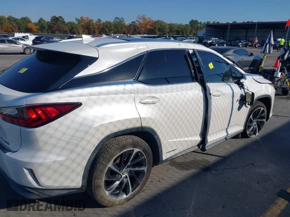 ✅ 2017 Lexus RX 450h • VIN: 2T2BGMCA2HC014141 • Lot: 43608104. Wystawiony na IAAI z przebiegiem 73 276 mil. Bezpłatny archiwum sprzedaży aukcyjnych z USA i szczegółowy raport historii pojazdu na DreamBid. Zdjęcie 4.