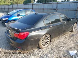 ✅ 2009 BMW 7 Series 750Li • VIN: WBAKB83519CY60622 • Lot: 43009856. Listed on IAAI with 85,943 mi. Free auction sales archive from the USA and detailed vehicle history report at DreamBid. Image 4.