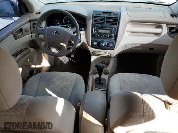 ✅ 2007 Kia Sportage LX • VIN: KNDJF724877415516 • Lot: 90549005. Wystawiony na Copart z przebiegiem 138 417 mil. Bezpłatny archiwum sprzedaży aukcyjnych z USA i szczegółowy raport historii pojazdu na DreamBid. Zdjęcie 8.