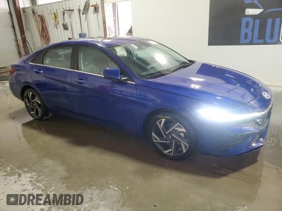 ✅ 2024 Hyundai Elantra Limited • VIN: KMHLP4DG5RU812273 • Lot: 91697825. Listed on Copart with 28,760 mi. Free auction sales archive from the USA and detailed vehicle history report at DreamBid. Image 4.