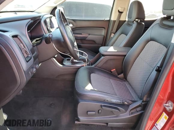 ✅ 2015 Chevrolet Colorado 4WD Z71 • VIN: 1GCGTCE35F1177205 • Лот: 85824525. Опубликован ранее на Copart с пробегом 132 897 миль. Бесплатный доступ к архиву аукционных продаж из США и подробный отчёт об истории автомобиля на DreamBid. Изображение 7.