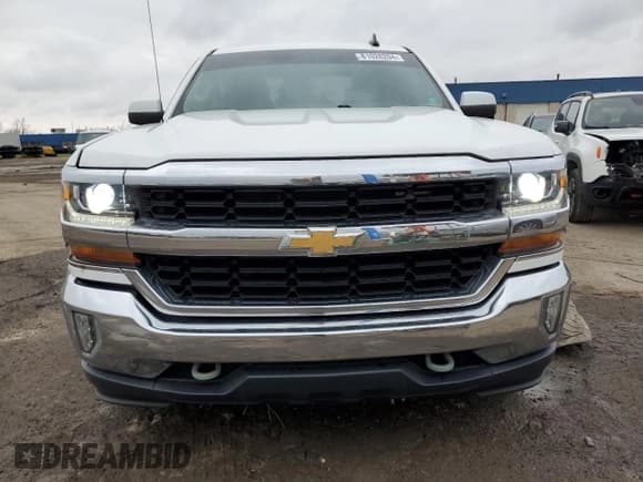 ✅ 2019 Chevrolet Silverado 1500 LT • VIN: 2GCVKPEC5K1192535 • Lot: 81028204. Wystawiony na Copart z przebiegiem 72 732 mil. Bezpłatny archiwum sprzedaży aukcyjnych z USA i szczegółowy raport historii pojazdu na DreamBid. Zdjęcie 5.