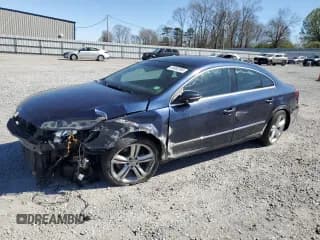 ✅ 2015 Volkswagen CC R-Line • VIN: WVWBN7ANXFE820188 • Lot: 48982395. Wystawiony na Copart z przebiegiem Nie podano. Bezpłatny archiwum sprzedaży aukcyjnych z USA i szczegółowy raport historii pojazdu na DreamBid. Zdjęcie 1.