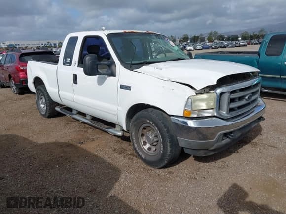 ✅ 2003 Ford F-250 XL • VIN: 1FTNX20L33EA76875 • Lot: 41906622. Listed on IAAI with 182,874 mi. Free auction sales archive from the USA and detailed vehicle history report at DreamBid. Image 1.