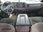 ✅ 2007 Chevrolet Silverado 1500 LS • VIN: 2GCEC13V371171379 • Lot: 86713915. Listed on Copart with 235,031 mi. Free auction sales archive from the USA and detailed vehicle history report at DreamBid. Image 8.