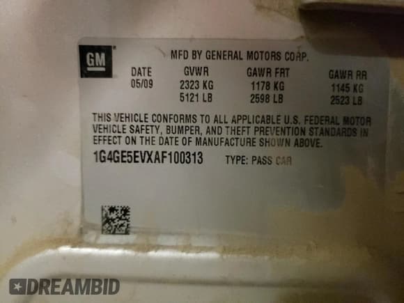 ✅ 2010 Buick LaCrosse • VIN: 1G4GSE5EEVXAF1003 • Lot: 70485595. Wystawiony na Copart z przebiegiem 194 455 mil. Bezpłatny archiwum sprzedaży aukcyjnych z USA i szczegółowy raport historii pojazdu na DreamBid. Zdjęcie 12.