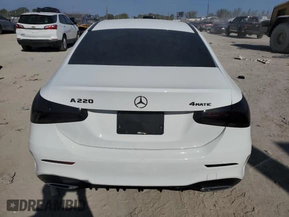 ✅ 2019 Mercedes-Benz A 220 • VIN: WDD3G4FB3KW005255 • Lot: 87628935. Listed on Copart with 39,958 mi. Free auction sales archive from the USA and detailed vehicle history report at DreamBid. Image 6.