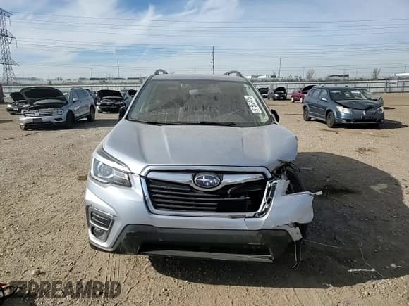 ✅ 2020 Subaru Forester Limited • VIN: JF2SKASC7LH495398 • Лот: 91562475. Опубликован ранее на Copart с пробегом 26 622 миль. Бесплатный доступ к архиву аукционных продаж из США и подробный отчёт об истории автомобиля на DreamBid. Изображение 13.