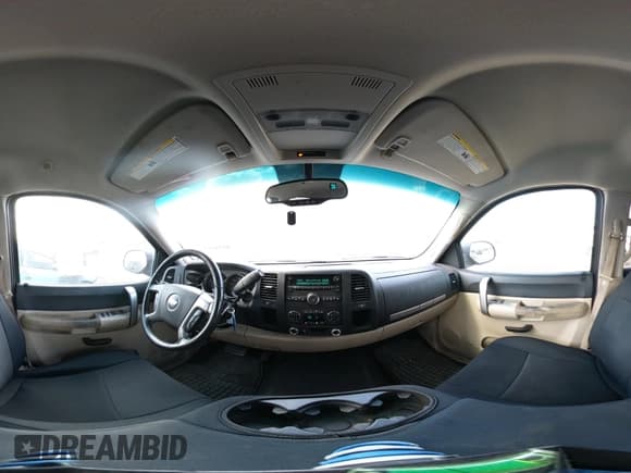 ✅ 2007 Chevrolet Silverado 1500 1LT • VIN: 2GCEC13J371676450 • Lot: 43393972. Wystawiony na IAAI z przebiegiem 313 790 mil. Bezpłatny archiwum sprzedaży aukcyjnych z USA i szczegółowy raport historii pojazdu na DreamBid. Zdjęcie 18.