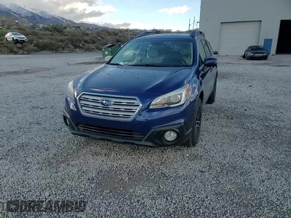 ✅ 2015 Subaru Outback Premium • VIN: 4S4BSAHC3F3253162 • Lot: 93738945. Listed on Copart with 89,026 mi. Free auction sales archive from the USA and detailed vehicle history report at DreamBid. Image 14.