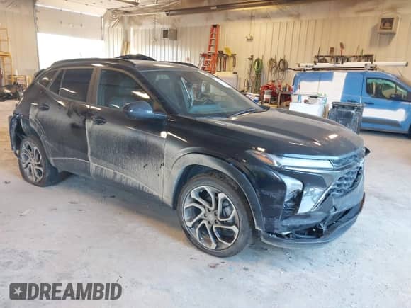 2024 Chevrolet Trax 2RS with VIN KL77LJE24RC186561, listed as a IAAI auction lot 43333806 with 33,443 mi miles and . Bid and sale history available at DreamBid. Image 1.