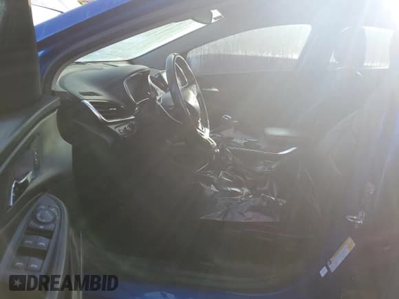 ✅ 2018 Chevrolet Volt Premier • VIN: 1G1RB6S50JU140582 • Lot: 75993264. Wystawiony na Copart z przebiegiem 55 050 mil. Bezpłatny archiwum sprzedaży aukcyjnych z USA i szczegółowy raport historii pojazdu na DreamBid. Zdjęcie 7.