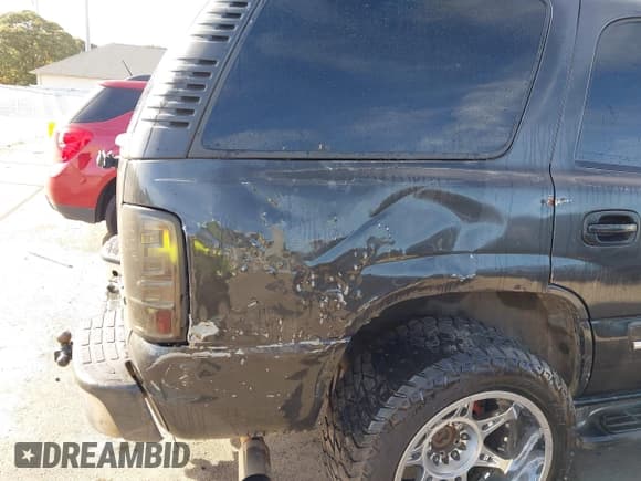 ✅ 2005 Chevrolet Tahoe LS • VIN: 1GNEC13V25J149741 • Lot: 43531553. Listed on IAAI with Not provided. Free auction sales archive from the USA and detailed vehicle history report at DreamBid. Image 6.