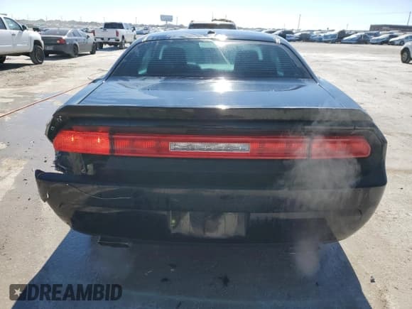 ✅ 2012 Dodge Challenger SXT Plus • VIN: 2C3CDYAG8CH269797 • Lot: 41827675. Wystawiony na Copart z przebiegiem 188 246 mil. Bezpłatny archiwum sprzedaży aukcyjnych z USA i szczegółowy raport historii pojazdu na DreamBid. Zdjęcie 6.