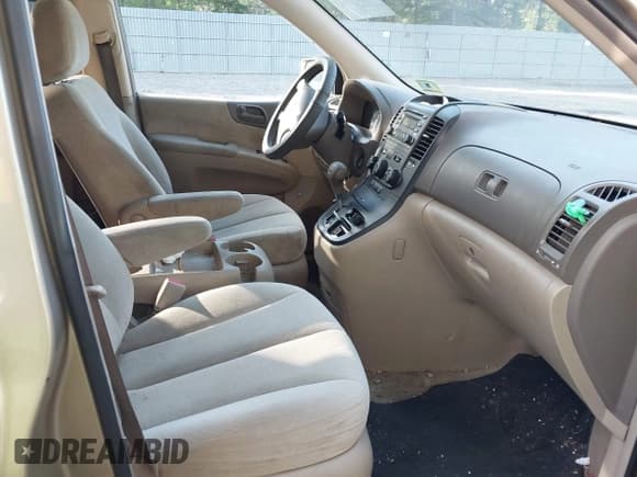 ✅ 2006 Kia Sedona LX • VIN: KNDMB233966046980 • Lot: 42966527. Listed on IAAI with 186,962 mi. Free auction sales archive from the USA and detailed vehicle history report at DreamBid. Image 5.