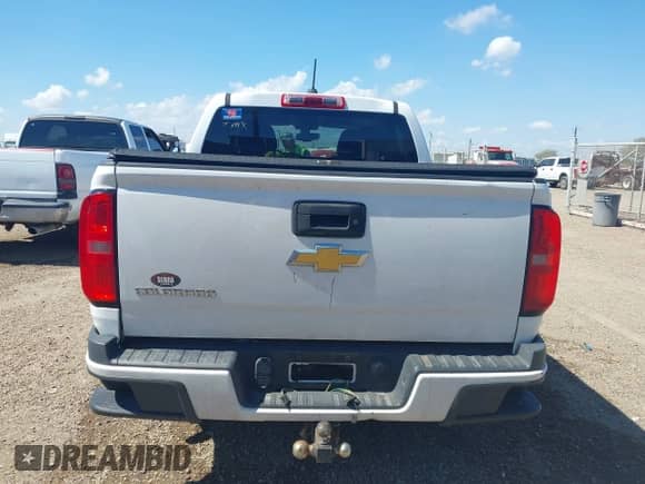 2015 Chevrolet Colorado 4WD Z71 z VIN 1GCGTCE33F1213070, wystawiony jako IAAI lot #43426414 z przebiegiem 166 883 mil mil oraz . Historia ofert i sprzedaży dostępna na DreamBid. Obrazek 16.