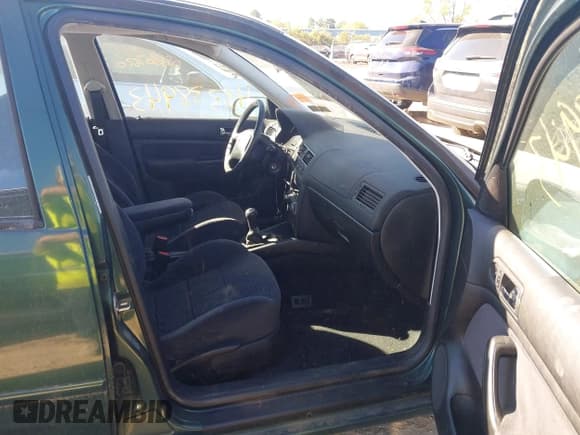 ✅ 1999 Volkswagen Jetta GLS • VIN: 3VWSE29M6XM036095 • Lot: 43338943. Listed on IAAI with 188,015 mi. Free auction sales archive from the USA and detailed vehicle history report at DreamBid. Image 5.