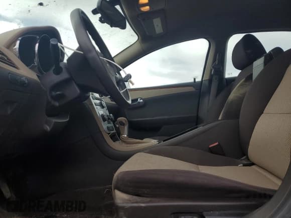 ✅ 2012 Chevrolet Malibu 1LT • VIN: 1G1ZC5E09CF181887 • Lot: 73456574. Listed on Copart with 72,140 mi. Free auction sales archive from the USA and detailed vehicle history report at DreamBid. Image 7.