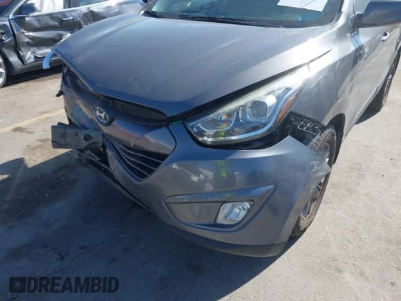 ✅ 2014 Hyundai Tucson SE • VIN: KM8JUCAG3EU816671 • Lot: 42014714. Wystawiony na IAAI z przebiegiem 123 841 mil. Bezpłatny archiwum sprzedaży aukcyjnych z USA i szczegółowy raport historii pojazdu na DreamBid. Zdjęcie 6.