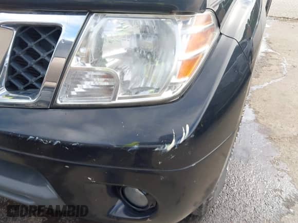 2013 Nissan Frontier SV z VIN 1N6AD0EV1DN763745, wystawiony jako IAAI lot #43379708 z przebiegiem 106 937 mil mil oraz . Historia ofert i sprzedaży dostępna na DreamBid. Obrazek 6.