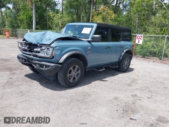 ✅ 2022 Ford Bronco • VIN: 1FMDE5BH9NLB83791 • Лот: 42020801. Опубликован ранее на IAAI с пробегом 26 141 миль. Бесплатный доступ к архиву аукционных продаж из США и подробный отчёт об истории автомобиля на DreamBid. Изображение 2.