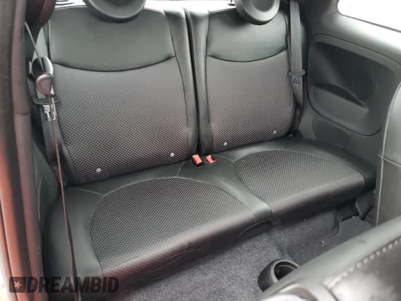 ✅ 2014 FIAT 500e • VIN: 3C3CFFGE0ET266858 • Lot: 43244475. Listed on Copart with 33,580 mi. Free auction sales archive from the USA and detailed vehicle history report at DreamBid. Image 10.