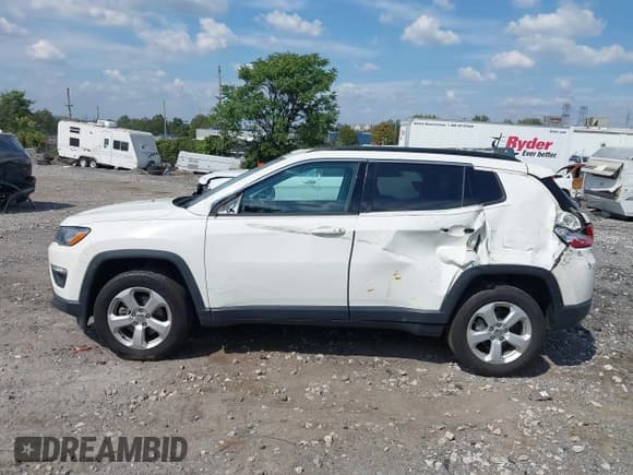 ✅ 2019 Jeep Compass Latitude • VIN: 3C4NJDBB8KT741852 • Лот: 43222292. Опубликован ранее на IAAI с пробегом 51 303 миль. Бесплатный доступ к архиву аукционных продаж из США и подробный отчёт об истории автомобиля на DreamBid. Изображение 14.