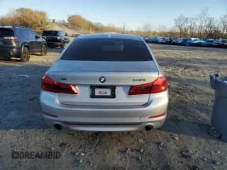 ✅ 2019 BMW 5 Series 530i xDrive • VIN: WBAJA7C53KWW18301 • Лот: 92896775. Опубликован ранее на Copart с пробегом 144 213 миль. Бесплатный доступ к архиву аукционных продаж из США и подробный отчёт об истории автомобиля на DreamBid. Изображение 6.
