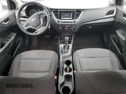 ✅ 2018 Hyundai Accent SEL • VIN: 3KPC24A31JE025957 • Лот: 79005874. Опубликован ранее на Copart с пробегом 92 027 миль. Бесплатный доступ к архиву аукционных продаж из США и подробный отчёт об истории автомобиля на DreamBid. Изображение 8.