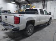 ✅ 2019 Chevrolet Silverado 2500HD LT • VIN: 1GC1KSEG9KF277777 • Лот: 40597481. Опубликован ранее на IAAI с пробегом 105 812 миль. Бесплатный доступ к архиву аукционных продаж из США и подробный отчёт об истории автомобиля на DreamBid. Изображение 4.