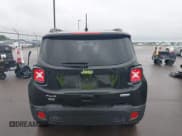 ✅ 2022 Jeep Renegade Latitude • VIN: ZACNJDB12NPN51934 • Lot: 42495551. Listed on IAAI with 15,262 mi. Free auction sales archive from the USA and detailed vehicle history report at DreamBid. Image 15.