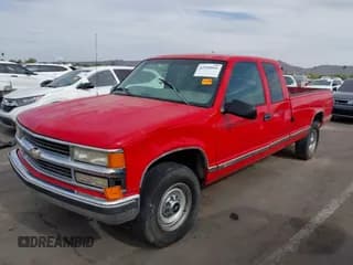 ✅ 1997 Chevrolet Silverado 2500 • VIN: 1GCGC29J8VE165494 • Lot: 42349016. Wystawiony na IAAI z przebiegiem 92 705 mil. Bezpłatny archiwum sprzedaży aukcyjnych z USA i szczegółowy raport historii pojazdu na DreamBid. Zdjęcie 6.