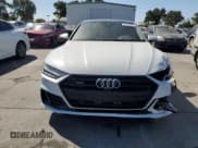 ✅ 2020 Audi A7 Premium Plus • VIN: WAUU2AF2XLN003678 • Lot: 67271893. Listed on Copart with 33,856 mi. Free auction sales archive from the USA and detailed vehicle history report at DreamBid. Image 5.