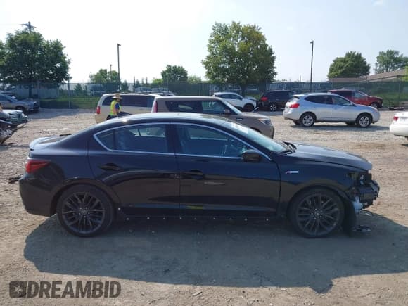 ✅ 2020 Acura ILX Premium • VIN: 19UDE2F89LA005760 • Лот: 42800175. Опубликован ранее на IAAI с пробегом Не указан. Бесплатный доступ к архиву аукционных продаж из США и подробный отчёт об истории автомобиля на DreamBid. Изображение 13.