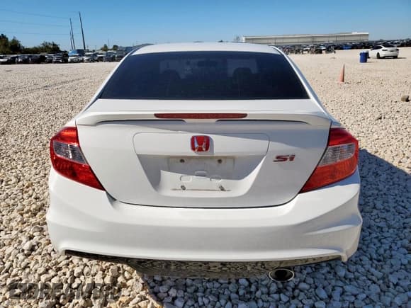 ✅ 2012 Honda Civic Si • VIN: 2HGFB6E59CH703982 • Lot: 90908645. Listed on Copart with 110,799 mi. Free auction sales archive from the USA and detailed vehicle history report at DreamBid. Image 6.