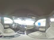 ✅ 2021 Chevrolet Silverado 1500 RST • VIN: 3GCUYEETXMG218619 • Лот: 85091355. Опубликован ранее на Copart с пробегом 163 439 миль. Бесплатный доступ к архиву аукционных продаж из США и подробный отчёт об истории автомобиля на DreamBid. Изображение 14.