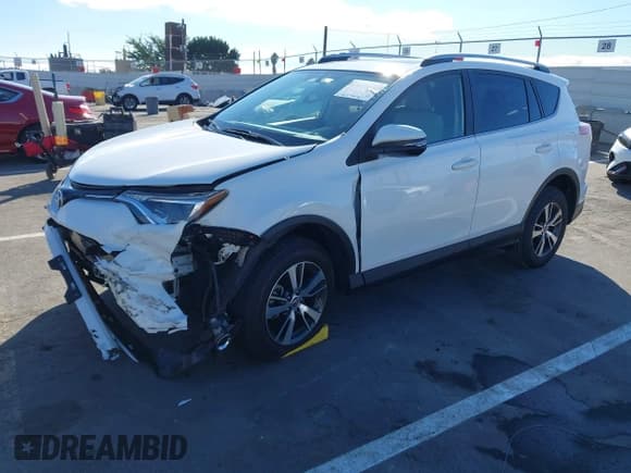 ✅ 2016 Toyota RAV4 XLE • VIN: JTMWFREV7GD089571 • Лот: 43618046. Опубликован ранее на IAAI с пробегом 43 662 миль. Бесплатный доступ к архиву аукционных продаж из США и подробный отчёт об истории автомобиля на DreamBid. Изображение 2.