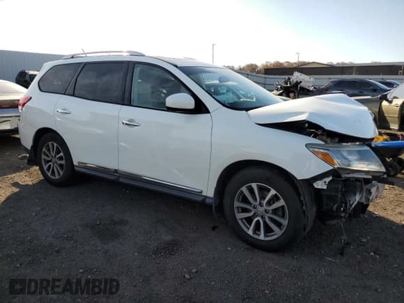 ✅ 2016 Nissan Pathfinder Platinum • VIN: 5N1AR2MM6GC601128 • Lot: 92163455. Listed on Copart with 143,687 mi. Free auction sales archive from the USA and detailed vehicle history report at DreamBid. Image 5.