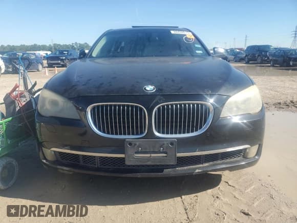✅ 2012 BMW 7 Series 740i • VIN: WBAKA4C52CDS99036 • Lot: 88492615. Listed on Copart with Not provided. Free auction sales archive from the USA and detailed vehicle history report at DreamBid. Image 5.