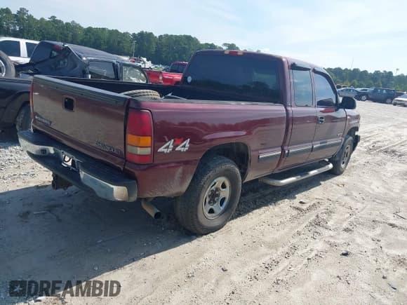✅ 2002 Chevrolet Silverado 1500 LT • VIN: 2GCEK19TX21369183 • Lot: 42659233. Listed on IAAI with 304,622 mi. Free auction sales archive from the USA and detailed vehicle history report at DreamBid. Image 4.