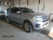 ✅ 2024 Ford Expedition Max Platinum • VIN: 1FMJK1M81REA85706 • Lot: 63205305. Wystawiony na Copart z przebiegiem 27 807 mil. Bezpłatny archiwum sprzedaży aukcyjnych z USA i szczegółowy raport historii pojazdu na DreamBid. Zdjęcie 4.