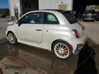 ✅ 2017 FIAT 500 Abarth • VIN: 3C3CFFJH1HT659226 • Lot: 76132424. Wystawiony na Copart z przebiegiem Nie podano. Bezpłatny archiwum sprzedaży aukcyjnych z USA i szczegółowy raport historii pojazdu na DreamBid. Zdjęcie 2.
