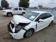 ✅ 2020 Toyota Corolla Hybrid LE • VIN: JTDEBRBE4LJ028542 • Lot: 43459813. Wystawiony na IAAI z przebiegiem 149 991 mil. Bezpłatny archiwum sprzedaży aukcyjnych z USA i szczegółowy raport historii pojazdu na DreamBid. Zdjęcie 17.