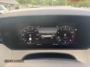 ✅ 2018 Land Rover Range Rover Velar R-Dynamic SE • VIN: SALYL2RX7JA715416 • Лот: 42533511. Опубликован ранее на IAAI с пробегом 123 921 миль. Бесплатный доступ к архиву аукционных продаж из США и подробный отчёт об истории автомобиля на DreamBid. Изображение 7.